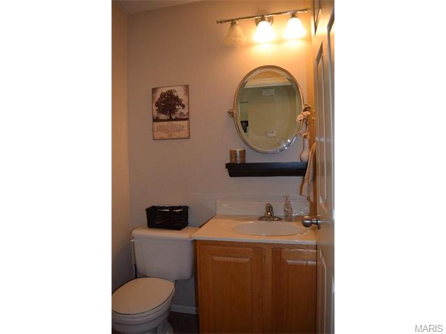 2727 Post Meadows Dr, O'fallon, MO 63368 photo 13