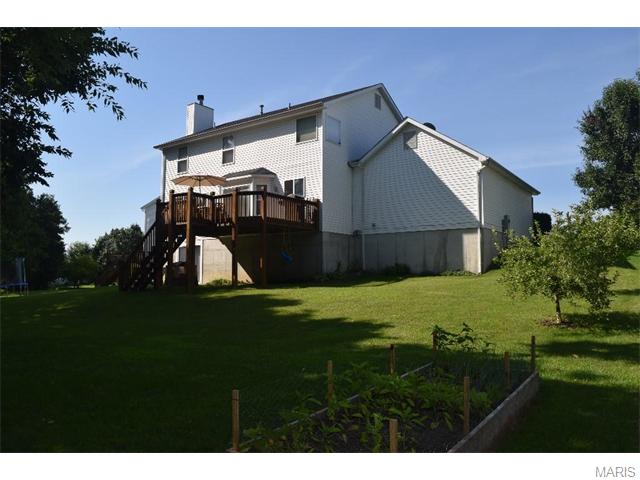 2727 Post Meadows Dr, O'fallon, MO 63368 photo 4