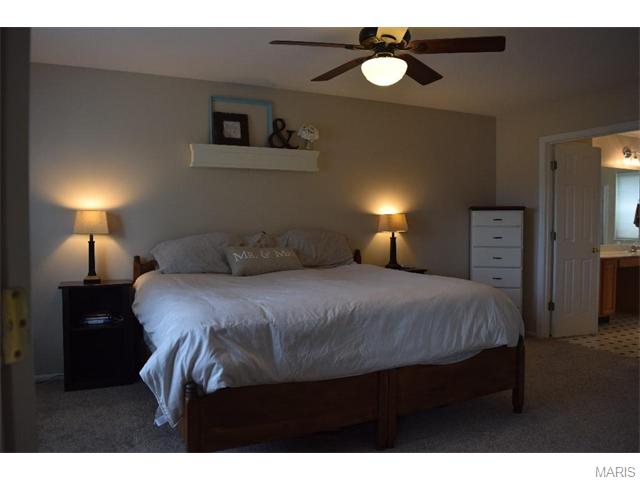 2727 Post Meadows Dr, O'fallon, MO 63368 photo 21
