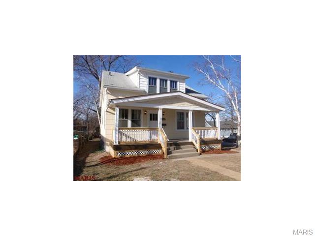 3833 Midview Ave, Bridgeton, MO 63044 photo 1