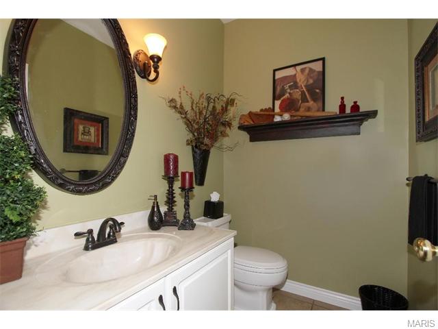 410 Gateford Dr, Ballwin, MO 63021 photo 20