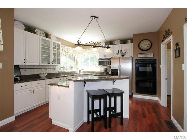 410 Gateford Dr, Ballwin, MO 63021 photo 16