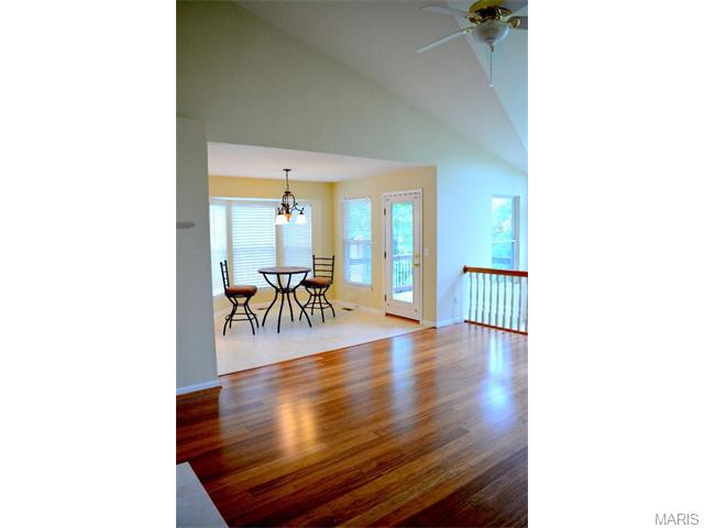 205 Park Rdg, O'fallon, MO 63366 photo 17