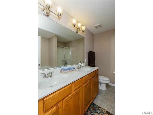 1118 Spring Orch, O'fallon, MO 63368 photo 23