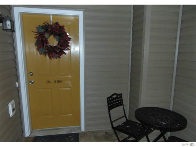 8100 Spring Creek Ln, O'fallon, MO 63368 photo 3