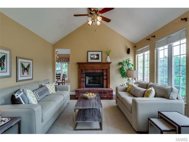5423 Guinevere Dr, Weldon Spring, MO 63304 photo 38
