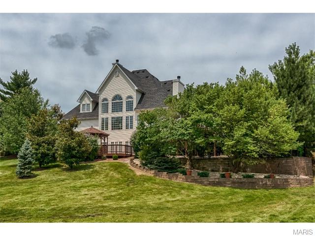 5423 Guinevere Dr, Weldon Spring, MO 63304 photo 9