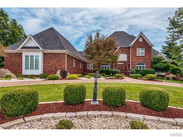 5423 Guinevere Dr, Weldon Spring, MO 63304 photo 1