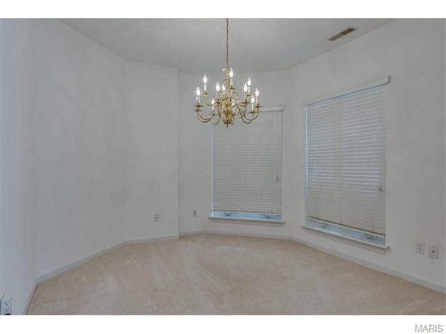 5423 Guinevere Dr, Weldon Spring, MO 63304 photo 58