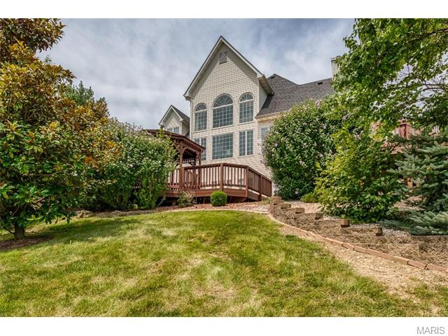5423 Guinevere Dr, Weldon Spring, MO 63304 photo 11