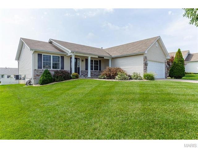 2506 Fastball Dr, O'fallon, MO 63366 photo 2
