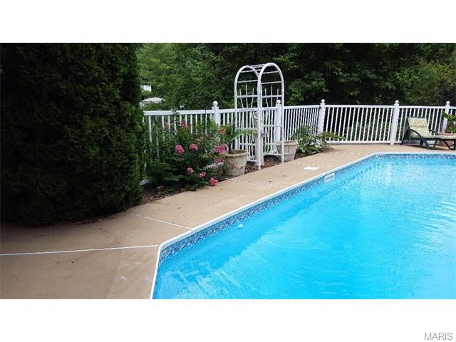 621 Fox Hill Estates Dr, Manchester, MO 63021 photo 60