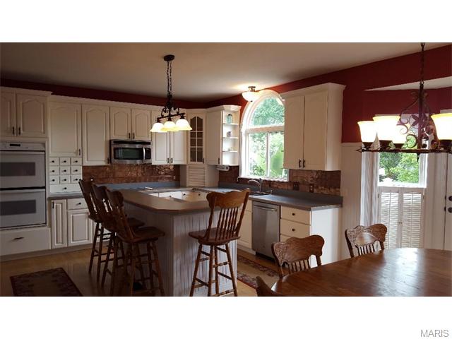 621 Fox Hill Estates Dr, Manchester, MO 63021 photo 18