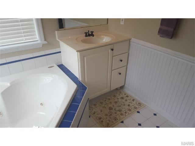 621 Fox Hill Estates Dr, Manchester, MO 63021 photo 34