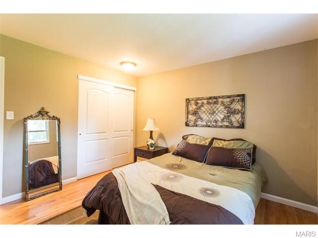 425 Fairview, Ballwin, MO 63021 photo 17