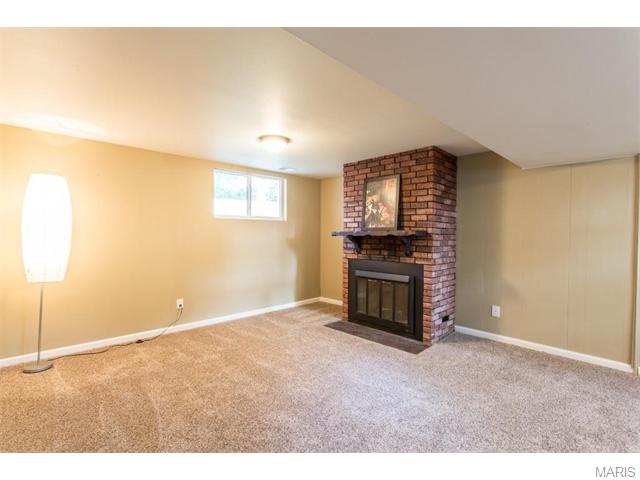 425 Fairview, Ballwin, MO 63021 photo 18