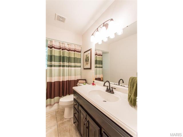 425 Fairview, Ballwin, MO 63021 photo 13