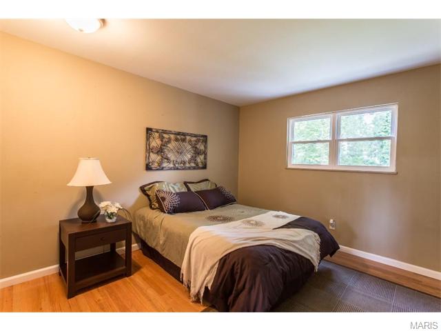 425 Fairview, Ballwin, MO 63021 photo 16