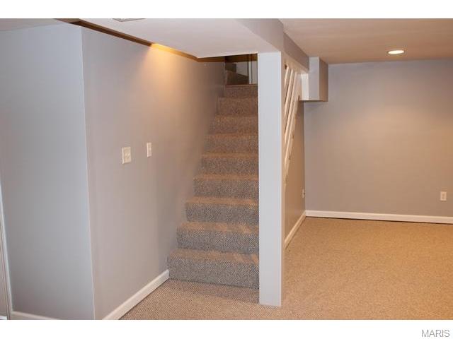 221 Ballwin Ave, Ballwin, MO 63021 photo 24