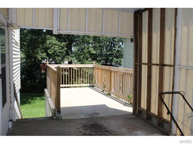 221 Ballwin Ave, Ballwin, MO 63021 photo 31