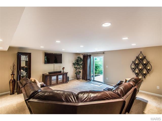 168 Baxter Commons Dr, Ballwin, MO 63011 photo 6