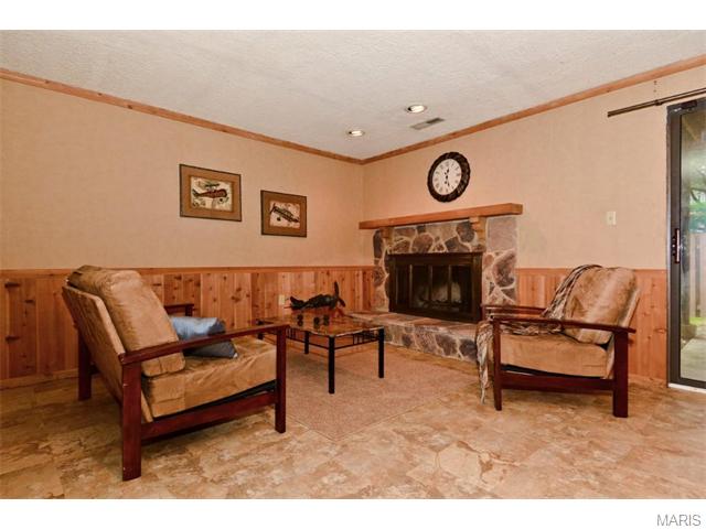 619 Painted Vis, Ballwin, MO 63021 photo 22