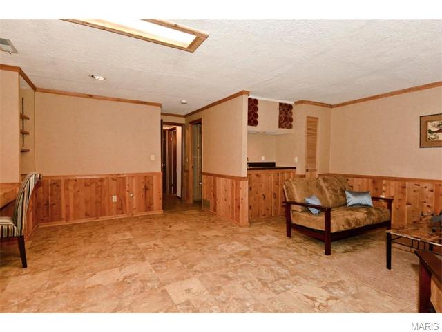619 Painted Vis, Ballwin, MO 63021 photo 23