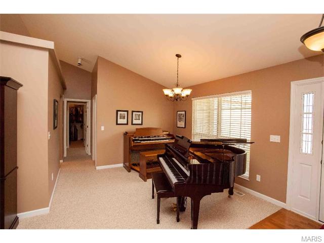 3306 Post View Dr, O'fallon, MO 63368 photo 14