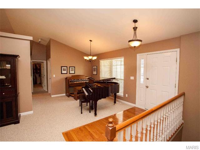 3306 Post View Dr, O'fallon, MO 63368 photo 15