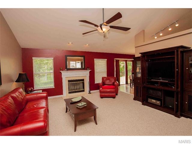 3306 Post View Dr, O'fallon, MO 63368 photo 6