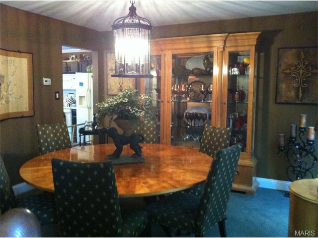 227 Robins Song, Ellisville, MO 63021 photo 9