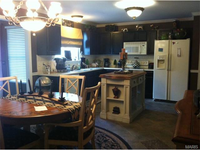227 Robins Song, Ellisville, MO 63021 photo 11