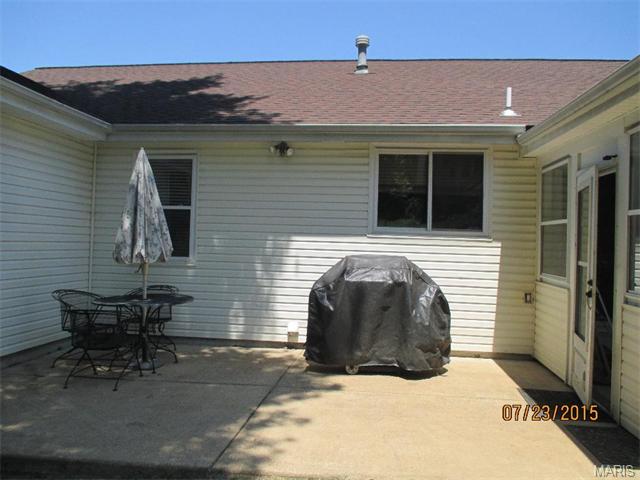 714 Oak Hall Ln, Ballwin, MO 63021 photo 25