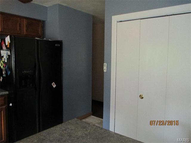 714 Oak Hall Ln, Ballwin, MO 63021 photo 18