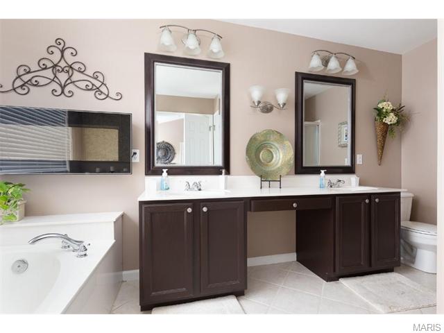 739 Vista Glen Ct, Eureka, MO 63025 photo 23
