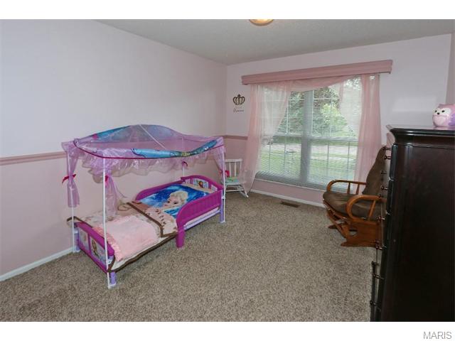 2943 Middlesburg Dr, O'fallon, MO 63368 photo 19