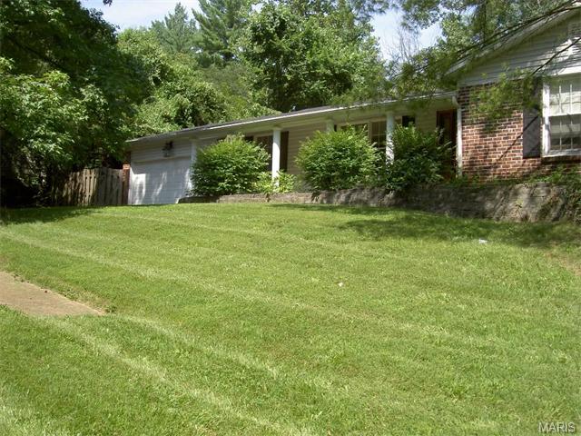 1207 Dunloe, Ballwin, MO 63021 photo 1