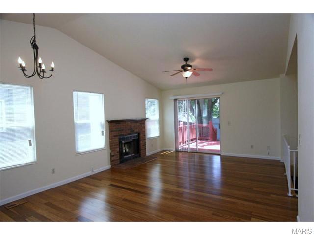 1101 Whitegate Ct, O'fallon, MO 63366 photo 4