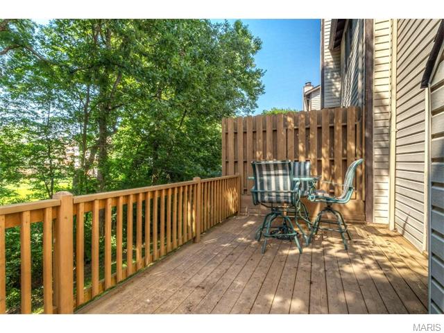 712 Windy Rdg, Ballwin, MO 63021 photo 12