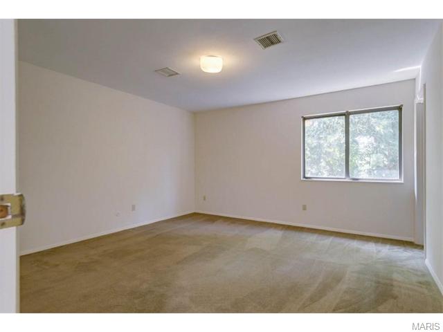 712 Windy Rdg, Ballwin, MO 63021 photo 6