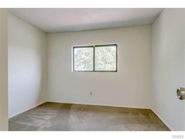 712 Windy Rdg, Ballwin, MO 63021 photo 10