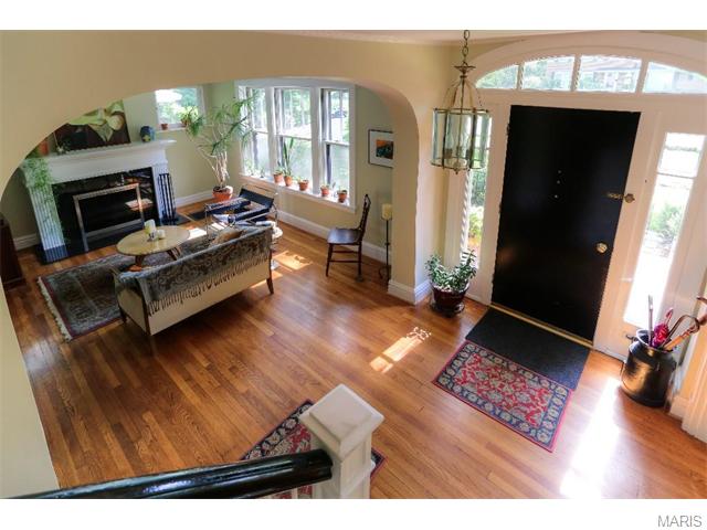 55 Bellerive Acres, Saint Louis, MO 63121 photo 2
