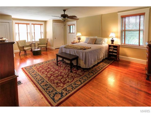 55 Bellerive Acres, Saint Louis, MO 63121 photo 17