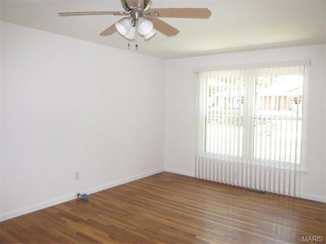 2 Chevington Ct, Ballwin, MO 63011 photo 11
