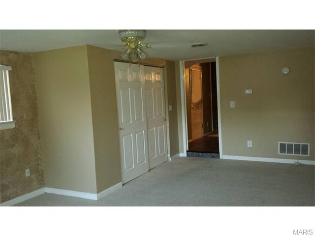 404 Saint John Dr, O'fallon, MO 63366 photo 22