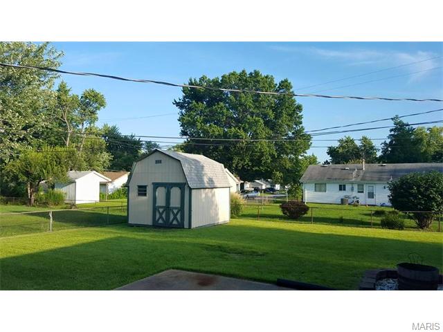 404 Saint John Dr, O'fallon, MO 63366 photo 28