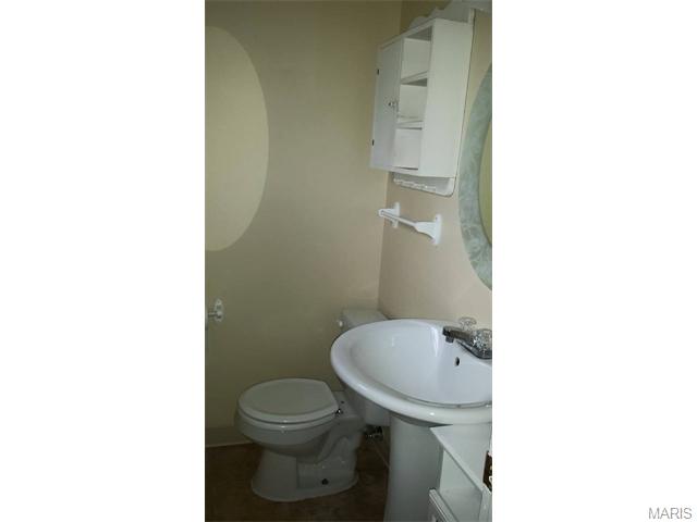 404 Saint John Dr, O'fallon, MO 63366 photo 13