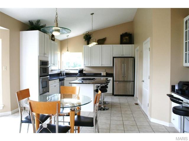 5349 Tower Hl, Weldon Spring, MO 63304 photo 9