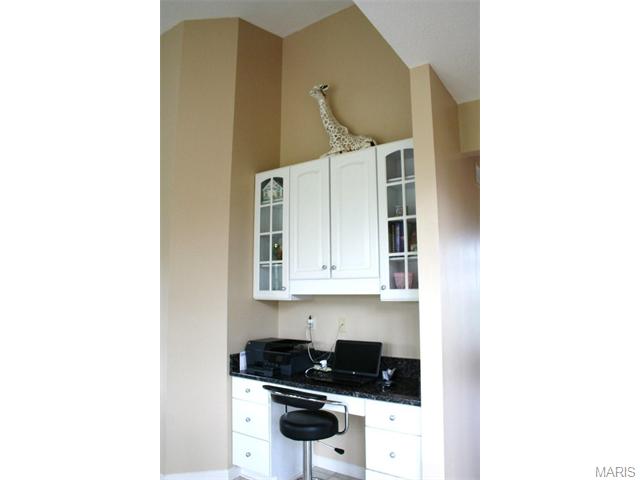 5349 Tower Hl, Weldon Spring, MO 63304 photo 13