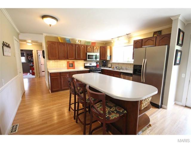 431 Madrina Ct, Ballwin, MO 63021 photo 8